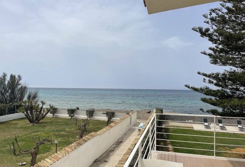 스탠다드 트리플 룸, Suitebeach B&b And Resort
