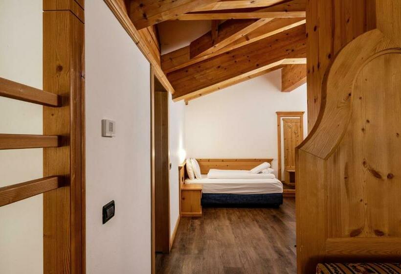 주니어 스위트, Terme Antico Bagno