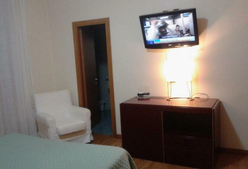 Номер Стандарт Индивидуальный, Albergo La Pace