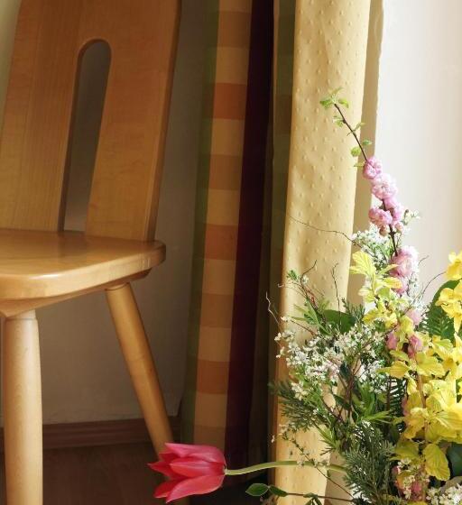 Студия Стандарт, Alpenresidenz Maria