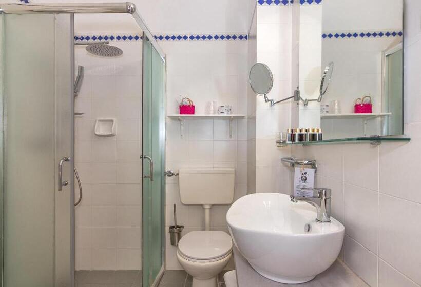 Quarto Triplo Economy, Tahiti