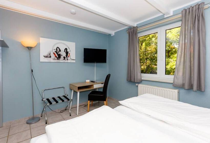 Номер Стандарт, Apart Hotel Sarstedter Hof