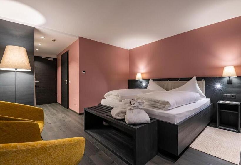 Quarto Superior, Brunnerhof