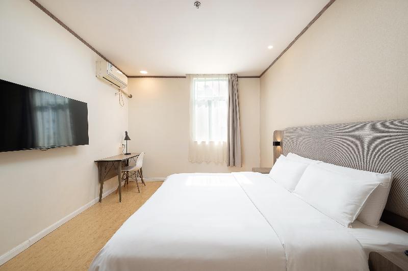 Quarto Superior, Hanting Express Shanghai North Zhangyang Road