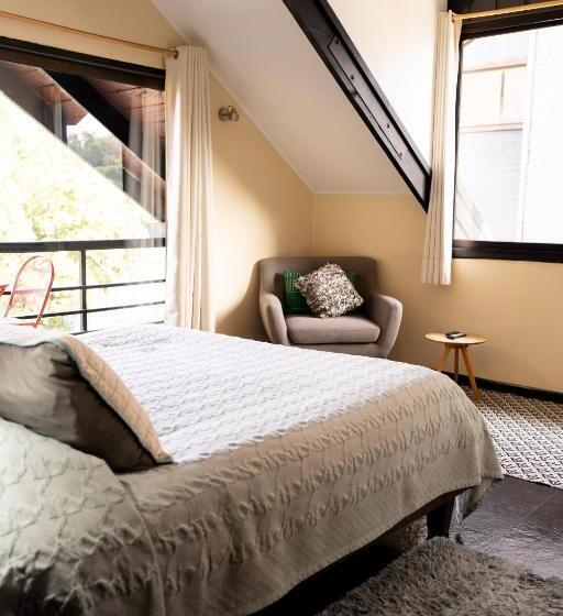 스탠다드 룸 산 전망, Newen B&b