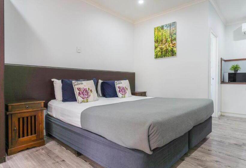 اتاق استاندارد با چشم‌انداز باغ, Kimberley Croc Motel