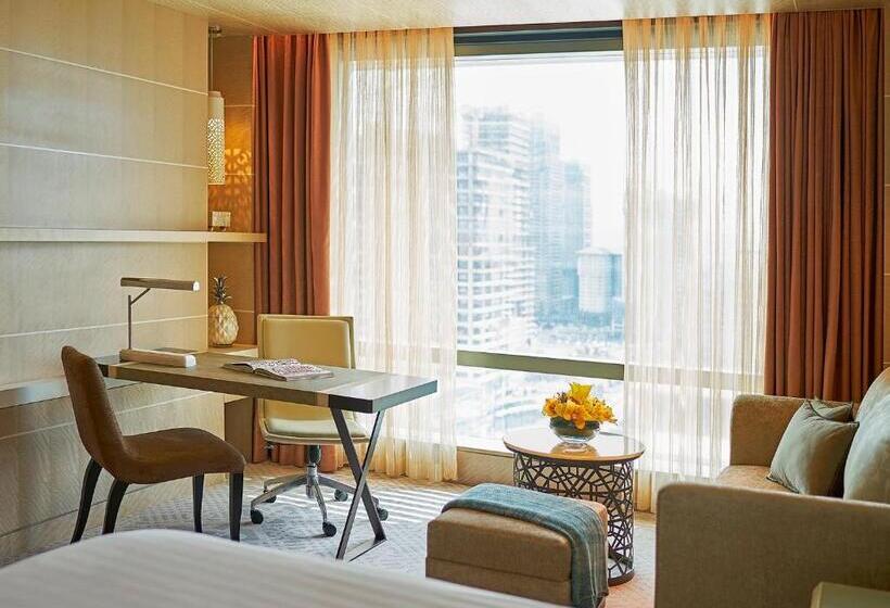 Номер Deluxe, Shangrila The Fort, Manila
