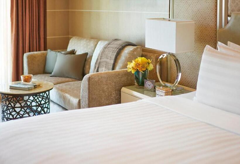 Номер Deluxe, Shangrila The Fort, Manila