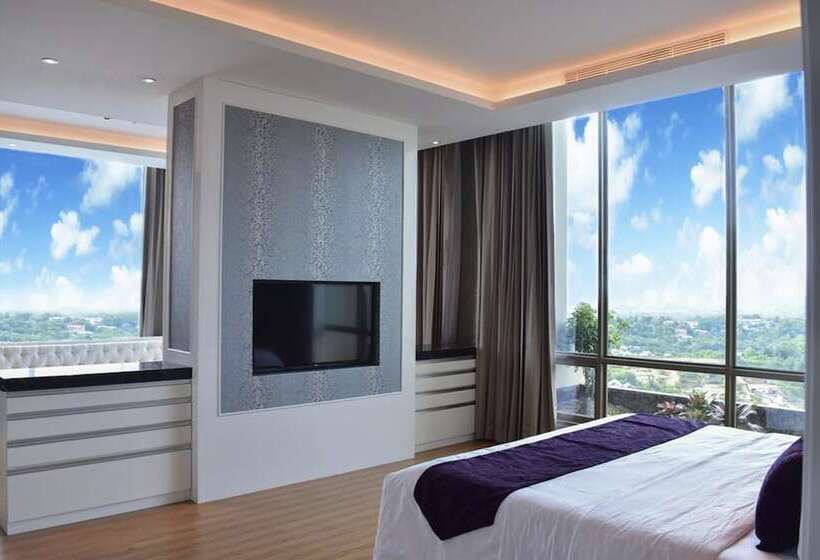 Люкс, Platinum Hotel & Convention Hall Balikpapan