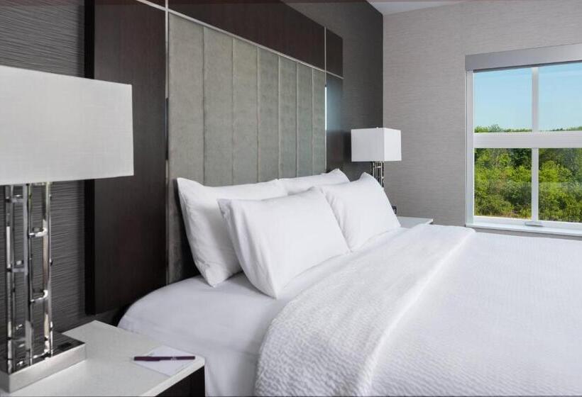 Студио Стандарт Кровать Кинг, Residence Inn By Marriott Boston Concord