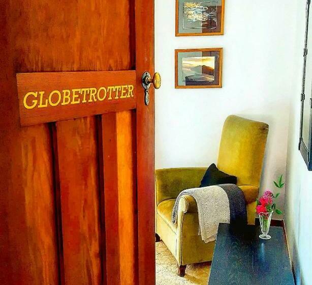 기본룸, The Gables B&b