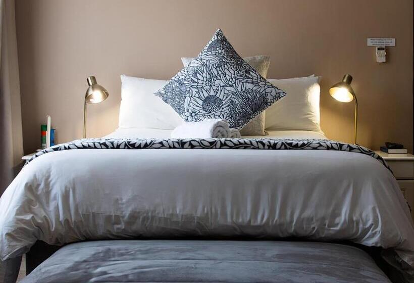 Quarto Superior, Woodpecker S Inn Guest House