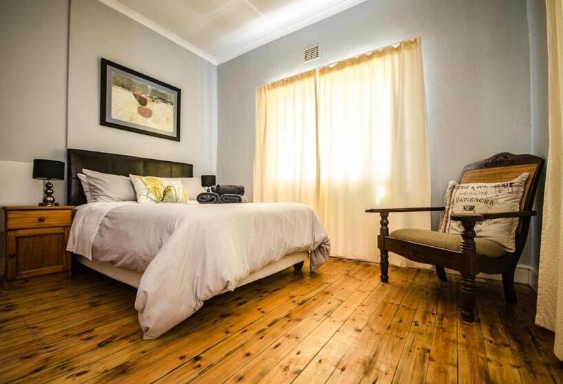 Дом 3 Спальни, Reflections Guest Farm