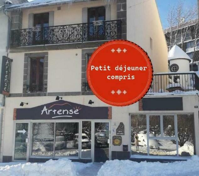 Четырехместный Номер Стандарт, Hébergement Artense