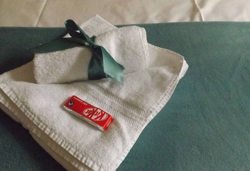 Номер Стандарт, Cedar House B&b