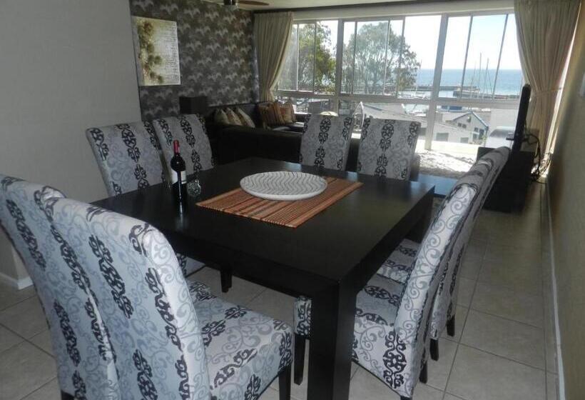 Апартаменты 1 Спальня, Fairways Self Catering