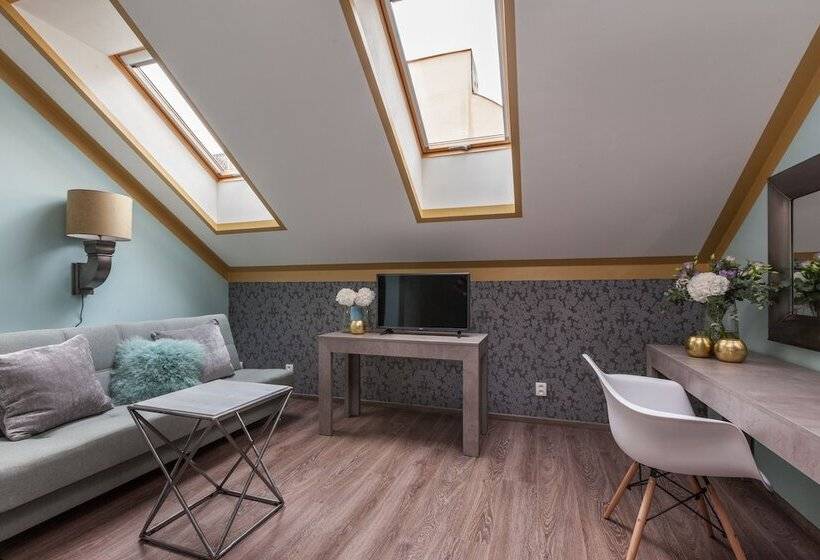 Cama em Quarto Compartilhado, Gorgeous Prague Rooms