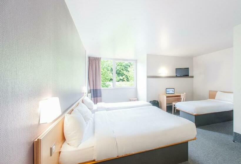 Четырехместный Номер Стандарт, B&b Hotel Brest Port Du Moulin Blanc