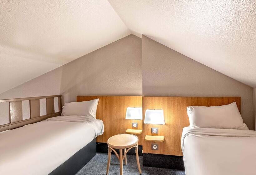 Четырехместный Номер Стандарт, B&b Hotel Quimper Nord Douarnenez