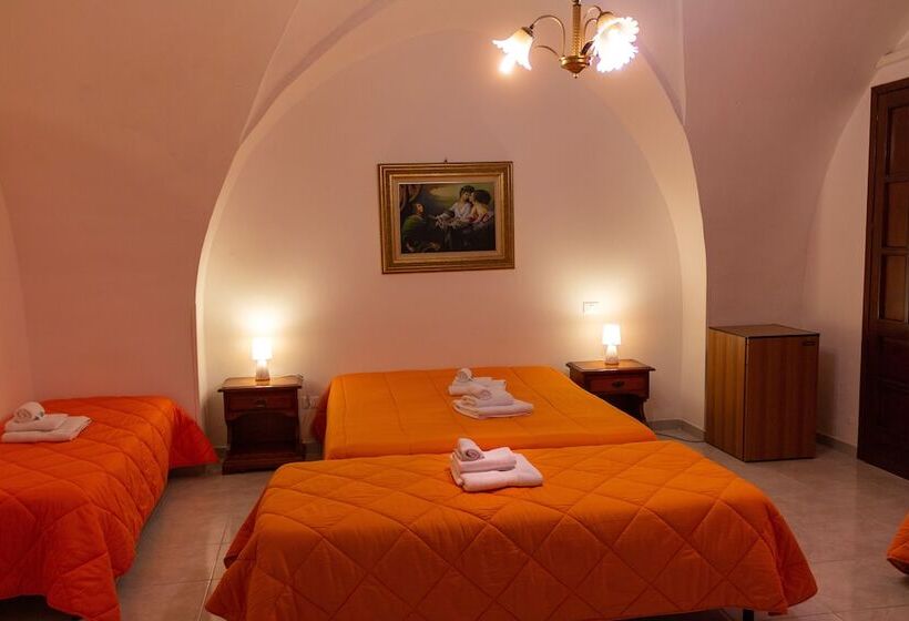 Семейный Номер, La Masseria Hotel Ristorante Centro Benessere