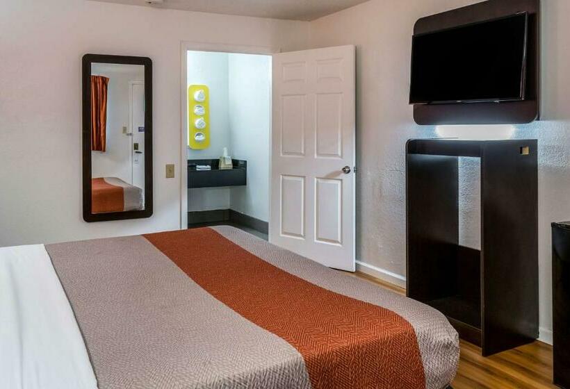 Стандартный Номер Кровать Кинг, Motel 6 Florence, Ky   Cincinnati Airport