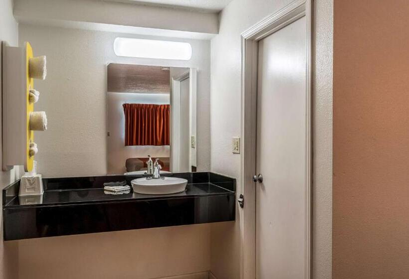 Номер Стандарт, Motel 6 Florence, Ky   Cincinnati Airport