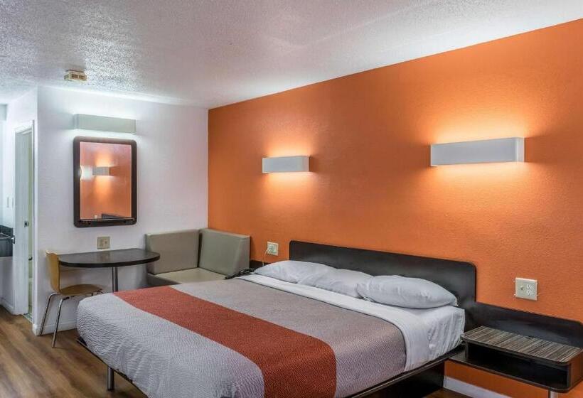 Номер Стандарт, Motel 6 Florence, Ky   Cincinnati Airport