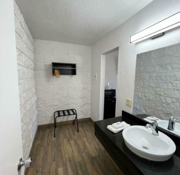 Номер Deluxe Кровать Кинг, Motel 6orange, Ca  Anaheim