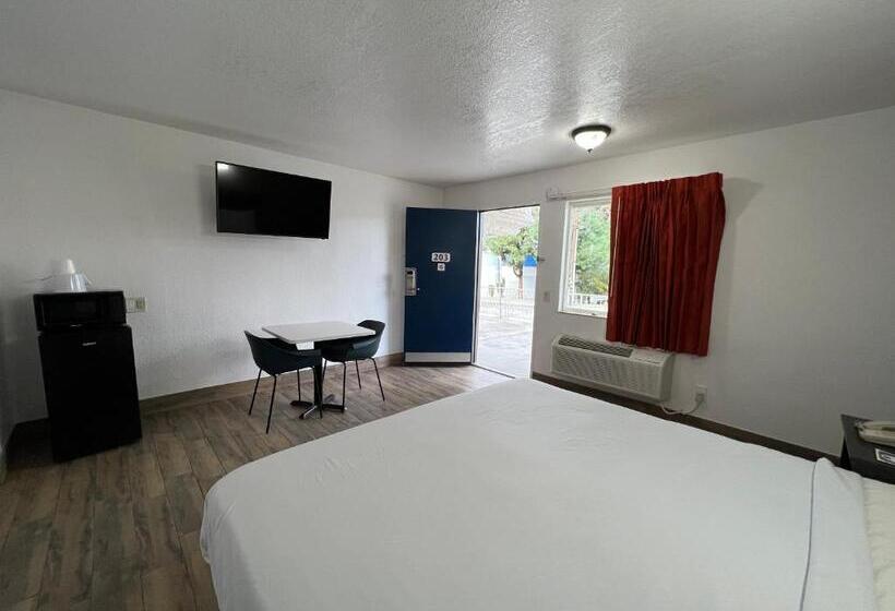 Номер Стандарт Адаптированный для Инвалидов, Motel 6orange, Ca  Anaheim
