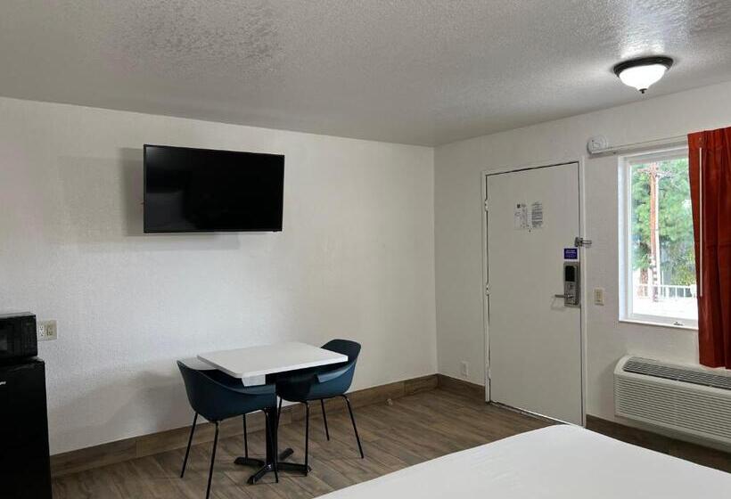 Номер Стандарт Адаптированный для Инвалидов, Motel 6orange, Ca  Anaheim