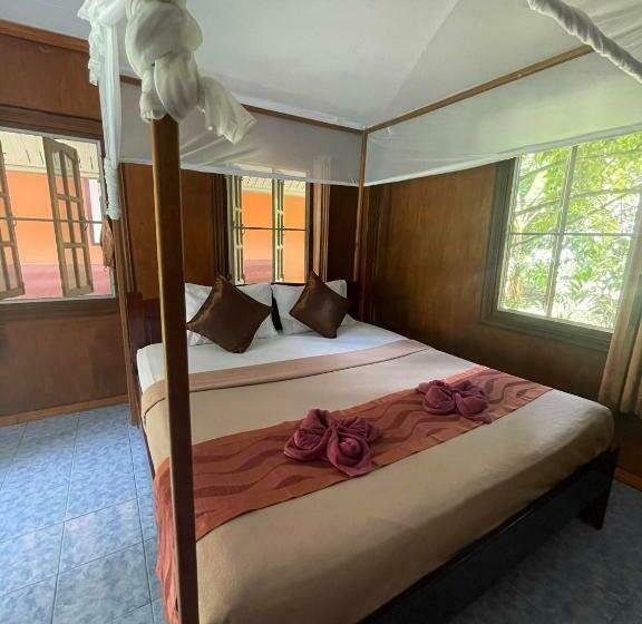 Бунгало Стандарт, Khao Sok Nung House