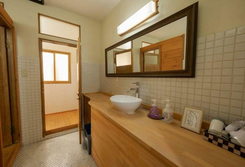 Номер Стандарт, Shibu Onsen Koishiya Ryokan