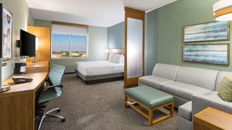 带大床的套房, Hyatt Place Boca Raton