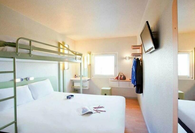 Номер Стандарт Трехместный, Ibis Budget Marne La Vallee Chelles