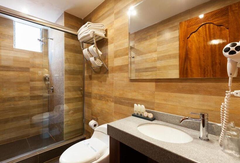Люкс, Inti Punku Machupicchu  & Suites