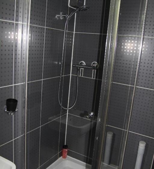 Семейный Номер, London Olympus Hotel Nirvana
