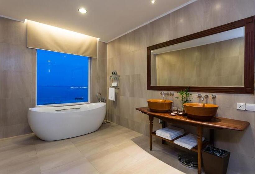Номер Премиум, Sokha Phnom Penh