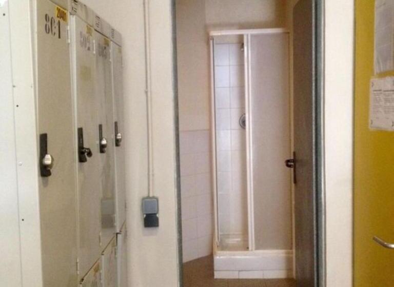 Geteiltes Mehrbettzimmer, Ideal Youth Hostel