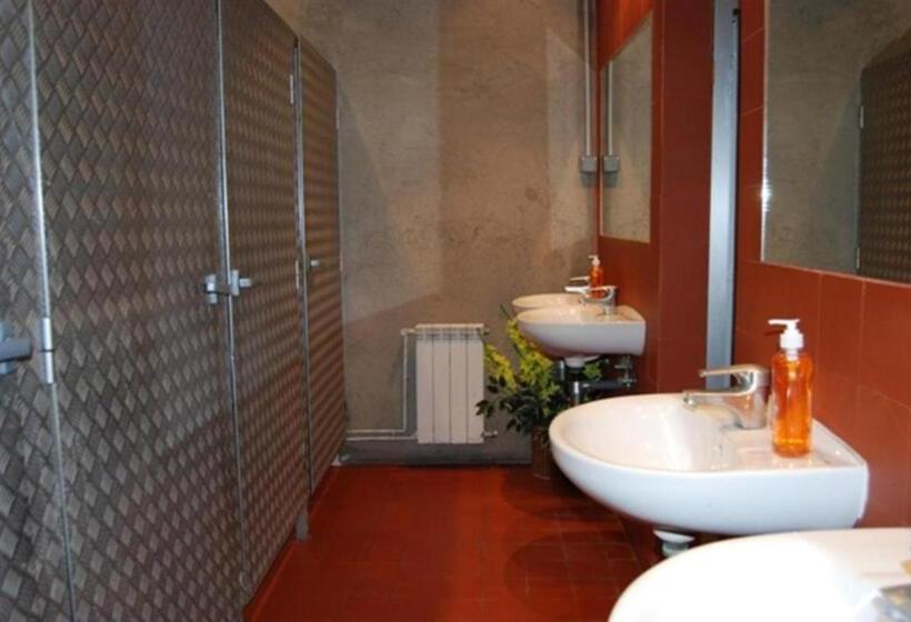 Standardzimmer Geteiltes Bad, Ideal Youth Hostel