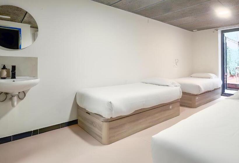 4 Bett Standardzimmer, Ideal Youth Hostel