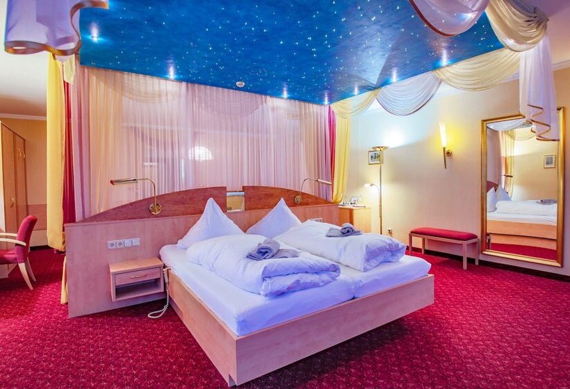 Полулюкс, Ferien Hotel Spree Neisse