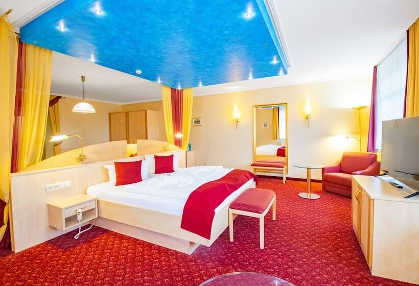 Полулюкс, Ferien Hotel Spree Neisse