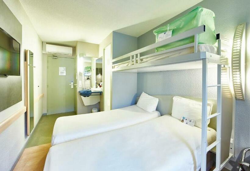 Номер Стандарт Трехместный, Ibis Budget Haguenau Strasbourg Nord