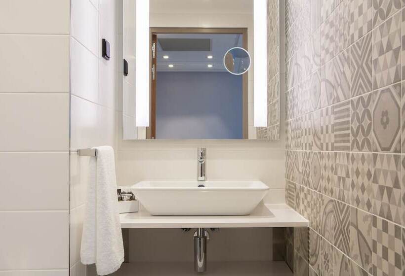 Классический Номер, Mercure Krakow Stare Miasto