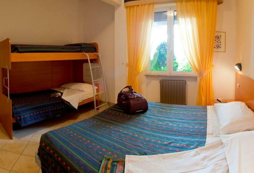 Апартаменты 1 Спальня Вид на Море с Балконом, Residence Sant'anna