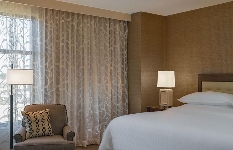 Стандартный Номер Кровать Кинг, Sheraton Austin Georgetown Hotel & Conference Center