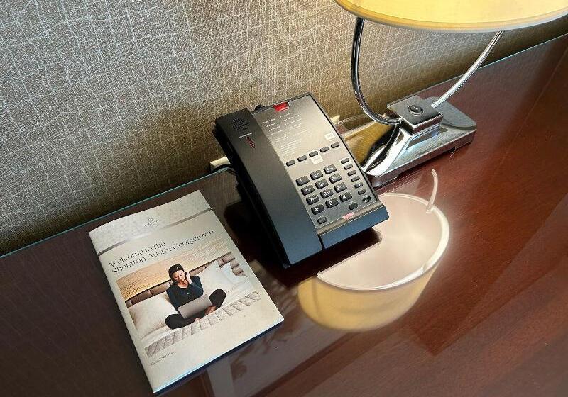 스탠다드 룸 풀장 전망, Sheraton Austin Georgetown Hotel & Conference Center