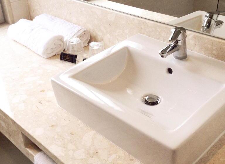 Camera Standard, Lisbon City Apartments & Suites By City Hotels