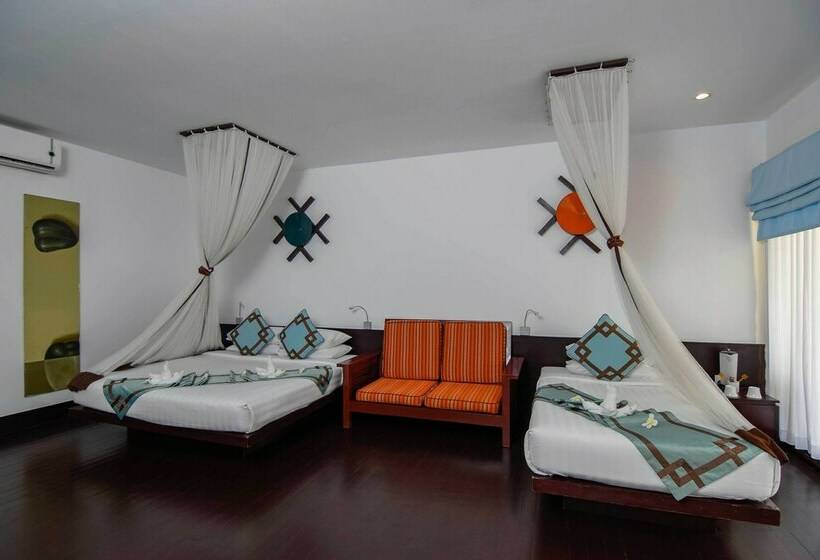 اتاق لوکس با چشم‌انداز باغ, Bay Of Bengal Resort