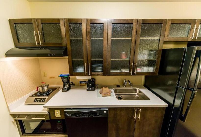 Студия Стандарт, Candlewood Suites   Fairbanks, An Ihg